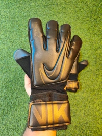 Vapor Grip 3 Goalkeeper Match Gloves Black Colour  - 9