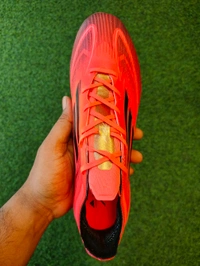 F50 Red Colour With Less - 6.5