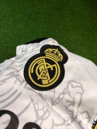 Madrid White Dragon Kit - XL