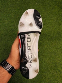 Predator White And Black Colour Foldover Tranning Boot - 6