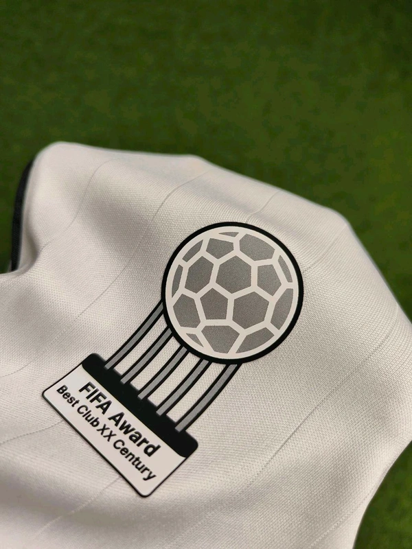 Retro Madrid 2006-07 Home Half Sleeve - M
