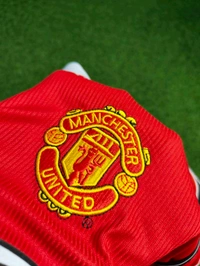 Retro Manchester United 1998-99 Home Half Sleeve - XL