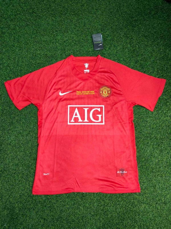 Retro Manchester United 2008-09 Home Half Sleeve  - S