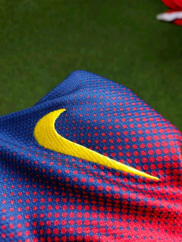 Retro Barcelona 2012-13 Home Half Sleeve  - L