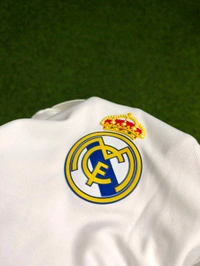 Retro Madrid 2011-12 Home Half Sleeve - M
