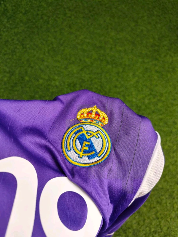 Retro Madrid 2006-07 3rd Kit Half Sleeve - S