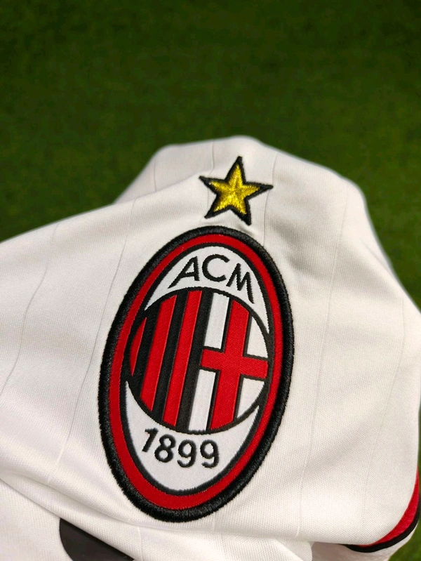 Retro AC Milan Away 2006-07 Half Sleeve  - L