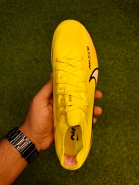 Airzoom Mercurial Vapor 15 Yellow Colour Low Ankle With Less - 8.5