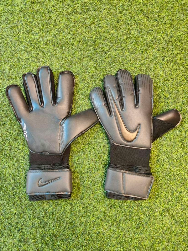 Gk Grip 3 Black Colour Match Gloves  - 9