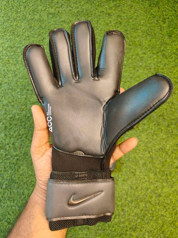 Gk Grip 3 Black Colour Match Gloves  - 9