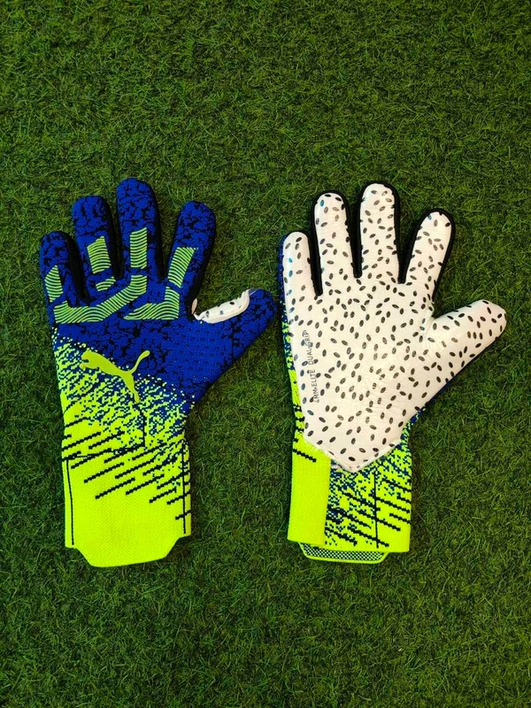 Future Green And Blue Colour Match Gloves  - 9