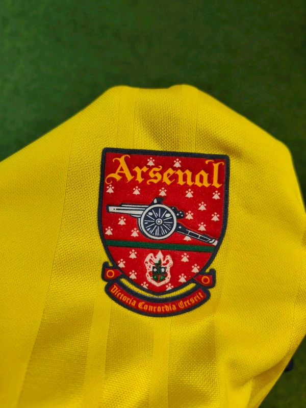 Retro Arsenal 1993-94 Away Kit Half Sleeve  - S