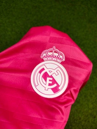 Retro Madrid 2014-15 Pink Long Sleeve Away Kit - M