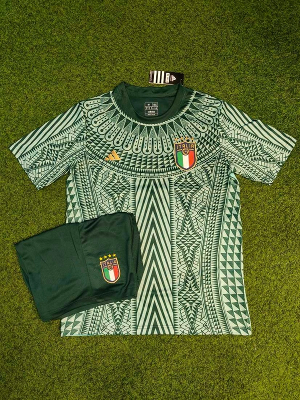 Italy Green Limited Edition Jersey With Short  - M