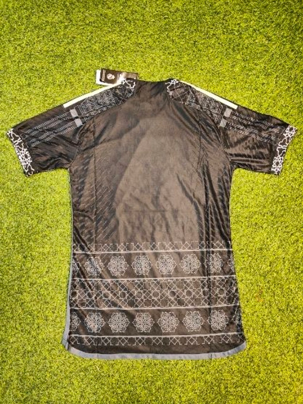 Madrid 24/25 Special Kit Player Edition - S