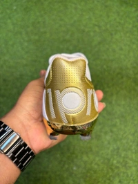 11 Pro White And Gold Colour Mix With Less - 6.5