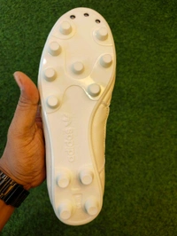 Copa Mundial Off White Colour With Less - 7.5