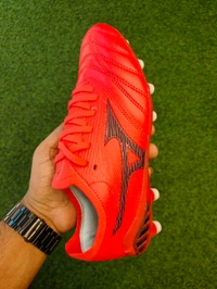 Mizuno Morelia Neo Red Colour With Less  - 7.5