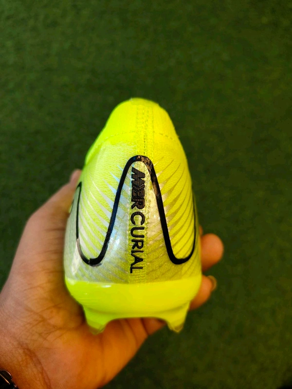 Mercurial Vapor 16 Light Green With Less - 4.5