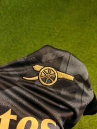 Arsenal 22/23 Away Kit With Short - S