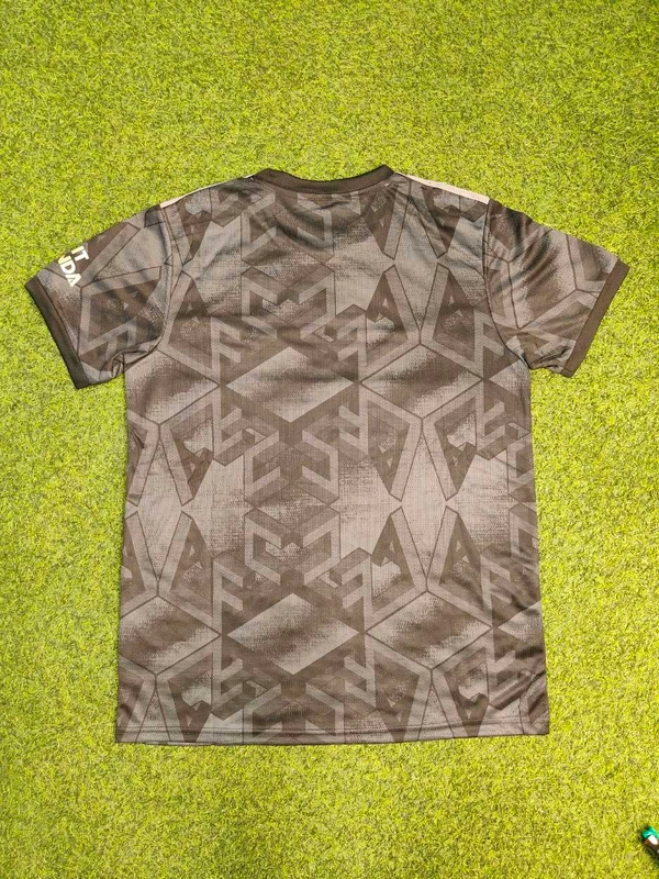 Arsenal 22/23 Away Kit With Short - L