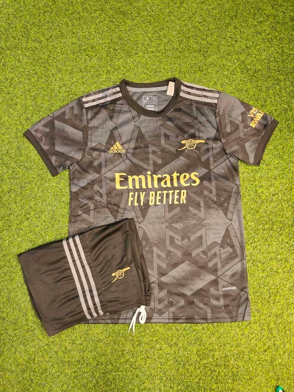 Arsenal 22/23 Away Kit With Short - XL