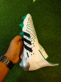 Predator Freak High-Top Without Lace White And Green - 6