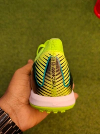 Mercurial Vapor 16 Light Green Astro/Turf - 7.5