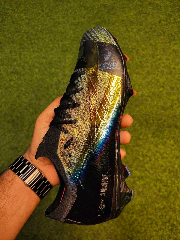 Mercurial Vapor 16 Black Colour With Lace Special - 7