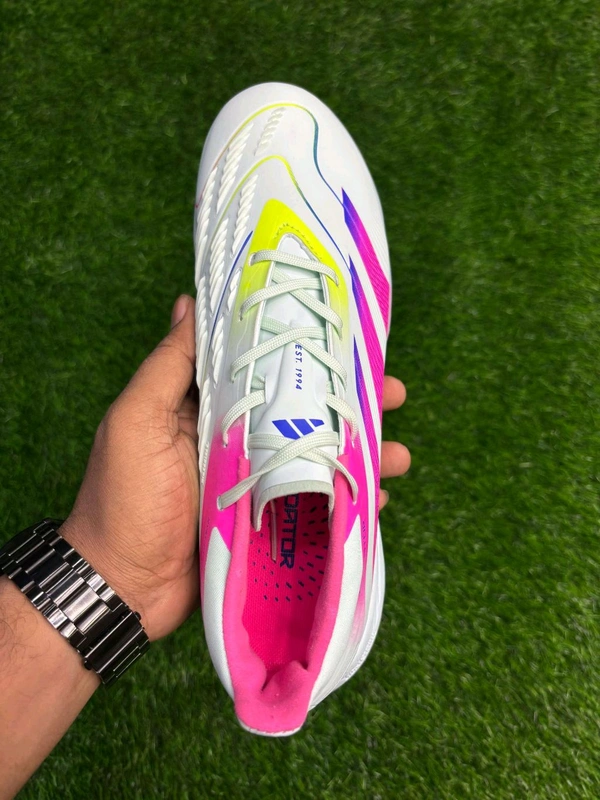 Predator Elite Pink Colour Astro/ Turf With Lace  - 7.5