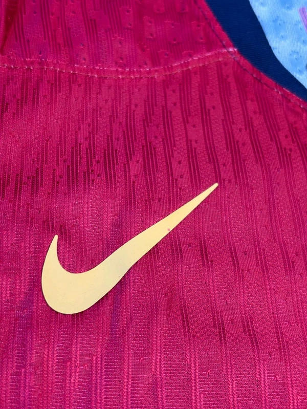 Barcelona 24/25 Home Coldplay Player Edition  - M