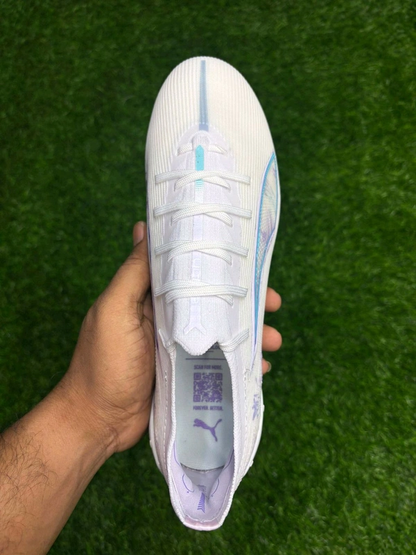 Ultra White Colour With Lace - 7.5