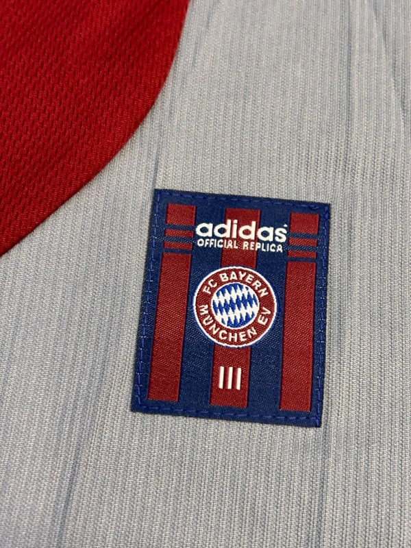 Bayern Munich Away 1998-99 Retro Jersey  - S