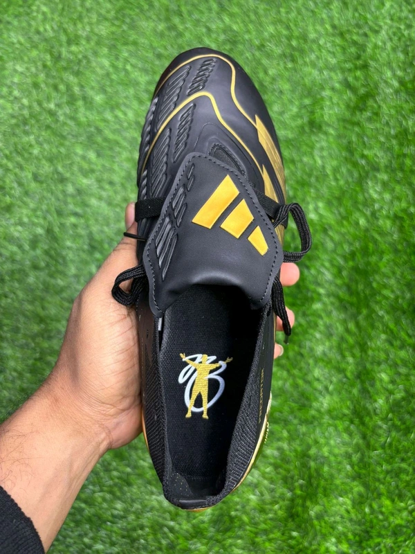 Predator Foldover Elite Bellingham Edition  - 9.5