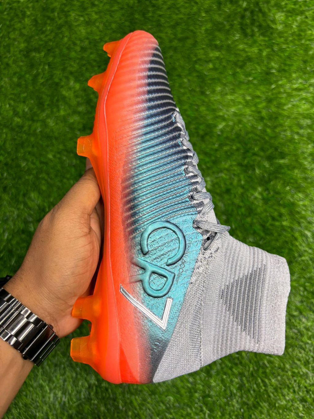 Mercurial Superfly 5 CR7 Edition High-Top FG With Lace