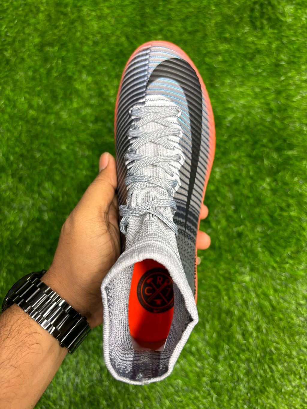 マーキュリアル　スーパーフライ　mercurial superfly 5 CR7 NIKE マーキュリアルスーパーフライ5 CR7新カラー公開！ - 0014のblog