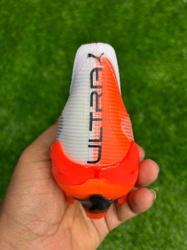 Ultra Ultimate White And Orange FG With Lace  - 6.5