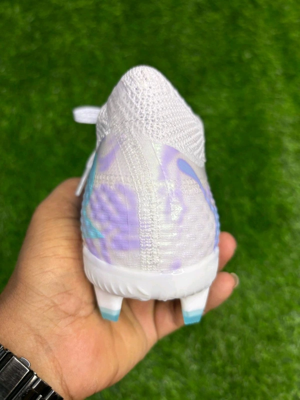 Future 7 Pro White FG Boot With Lace  - 7.5