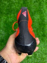 Predator Freak Orange High Top With Lace FG - 6.5