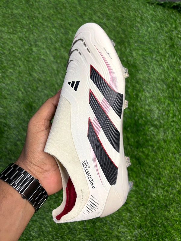 Predator Elite FG Cream Colour Without Lace - 6