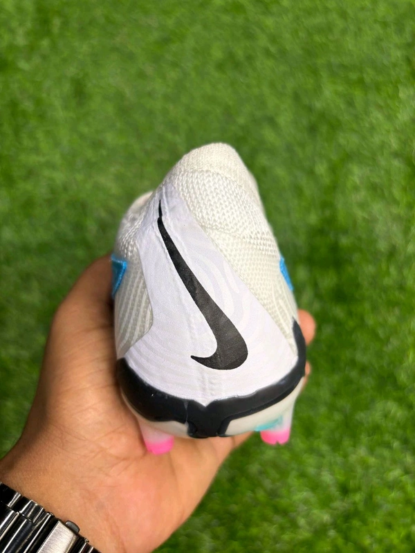 PhantomGX Elite FG Sky-blue Low-top With Lace  - 6
