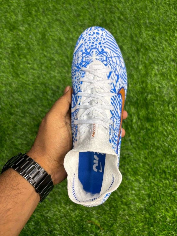 Mercurial Vapor 15 Elite FG CR7 Edition High Top  - 10