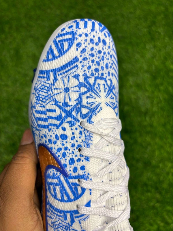 Mercurial Vapor 15 Elite FG CR7 Edition High Top  - 10
