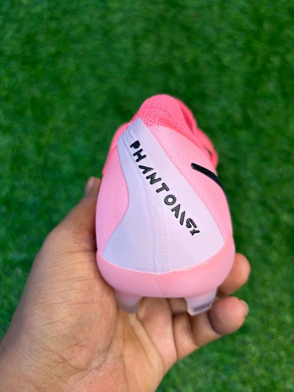 Phantom GX 2 Elite Low Top Pink Colour FG - 5.5