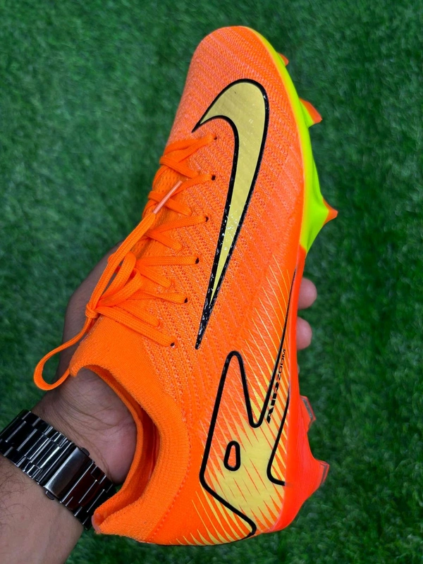 Mercurial Vapor 16 Orange Low Top FG - 8.5