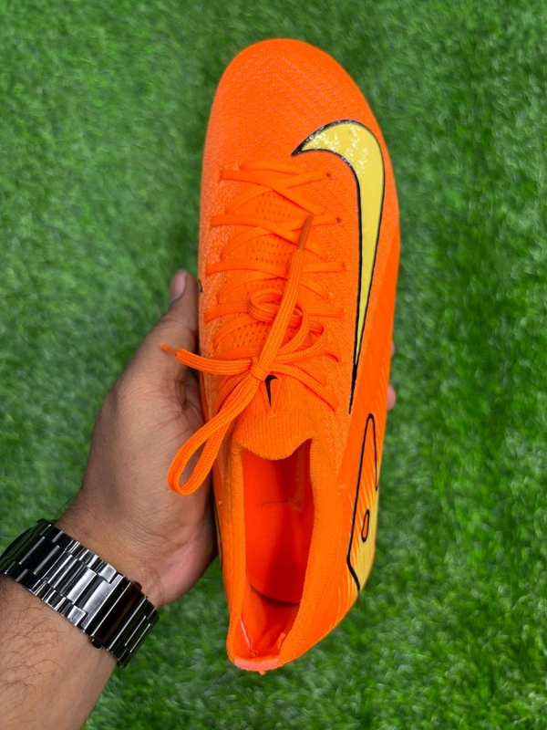 Mercurial Vapor 16 Orange Low Top FG - 8.5