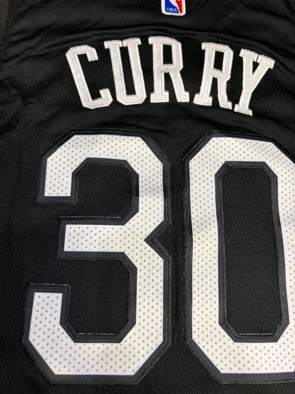 NBA The Town Black - CURRY 30 - S
