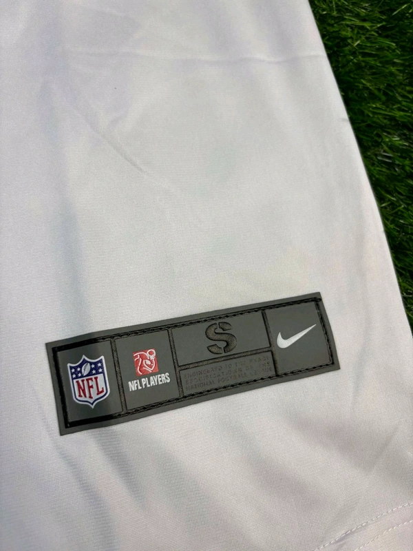 NFL kansas City Chiefs  - KELCE 87 - M