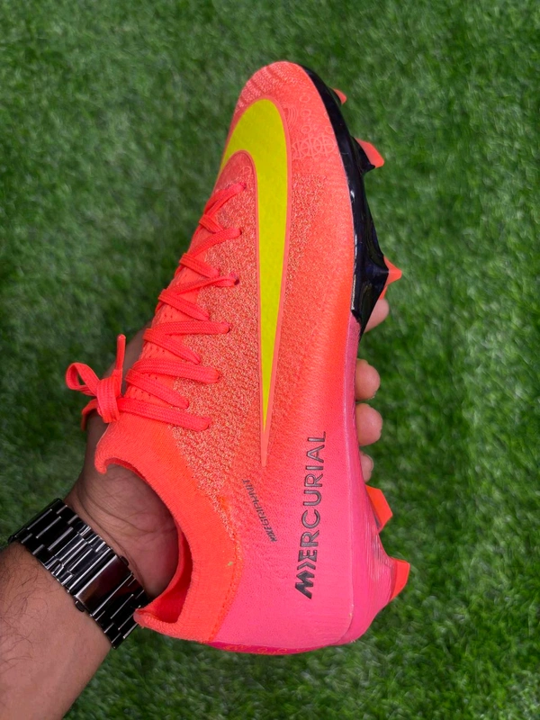 Mercurial Vapor 16 Elite Light Orange Low Top FG - 9