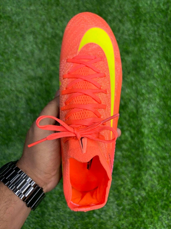 Mercurial Vapor 16 Elite Light Orange Low Top FG - 9